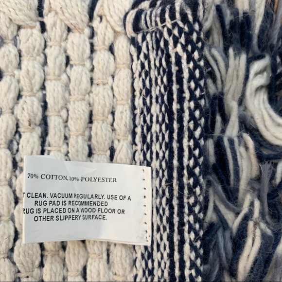 ❌SOLD❌ NWT Blue Textured Fringe Woven Area Rug - Picture 8 of 8